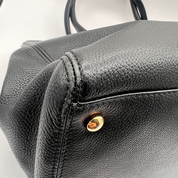 CHANEL Executive Cerf Black Caviar Leather Tote with Gold Accents - Picture 12 of 14